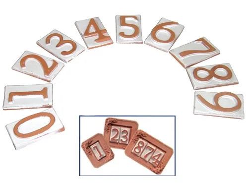 NUMERI CIVICI TERRACOTTA LETTERA D - Senza Marca - Vista Principale