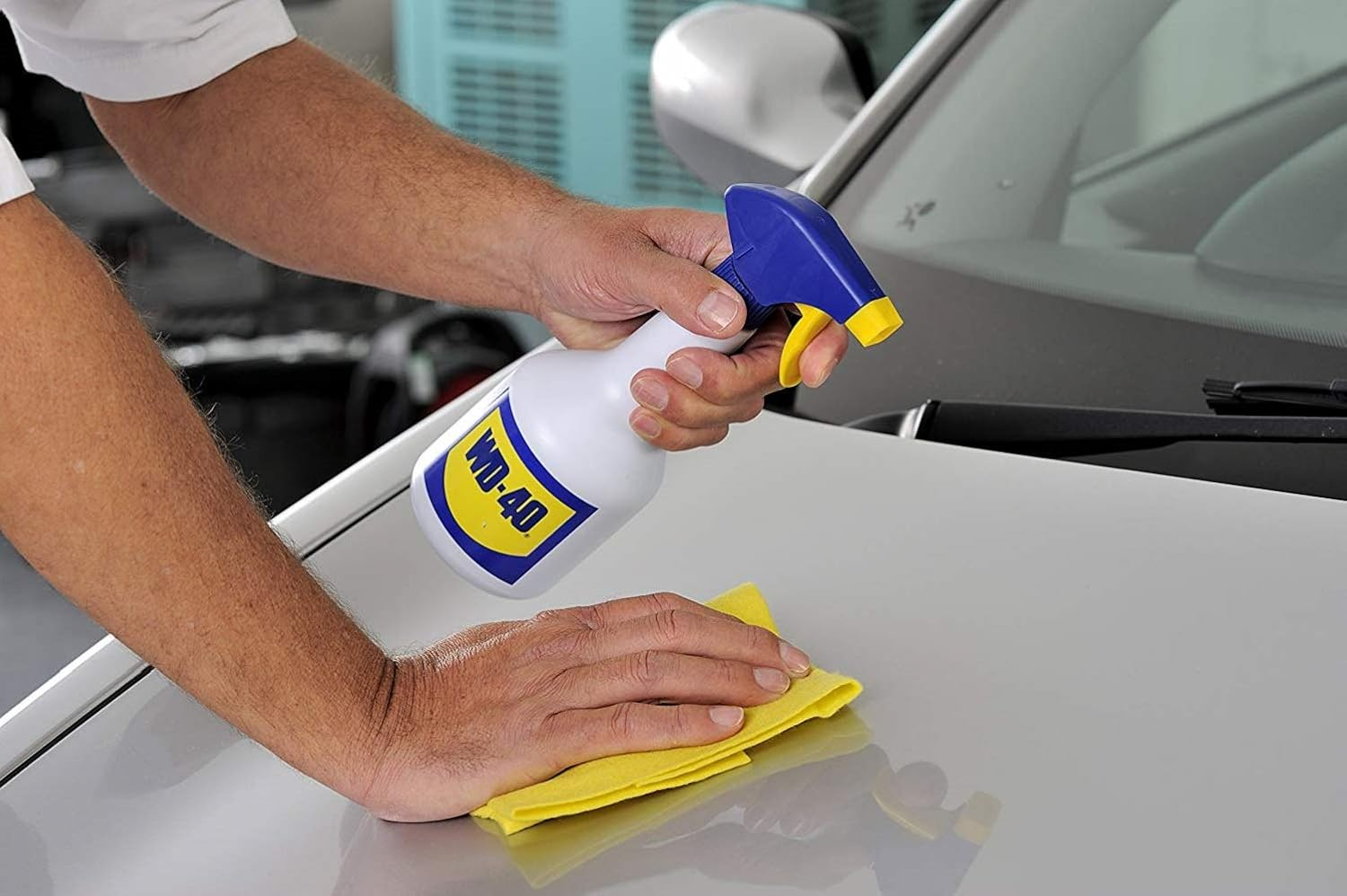 Prodotto Multifunzione - Lubrificante Tanica 5L + Dosatore Spray 500ml incluso - Senza silicone - WD-40 - Dettaglio 3